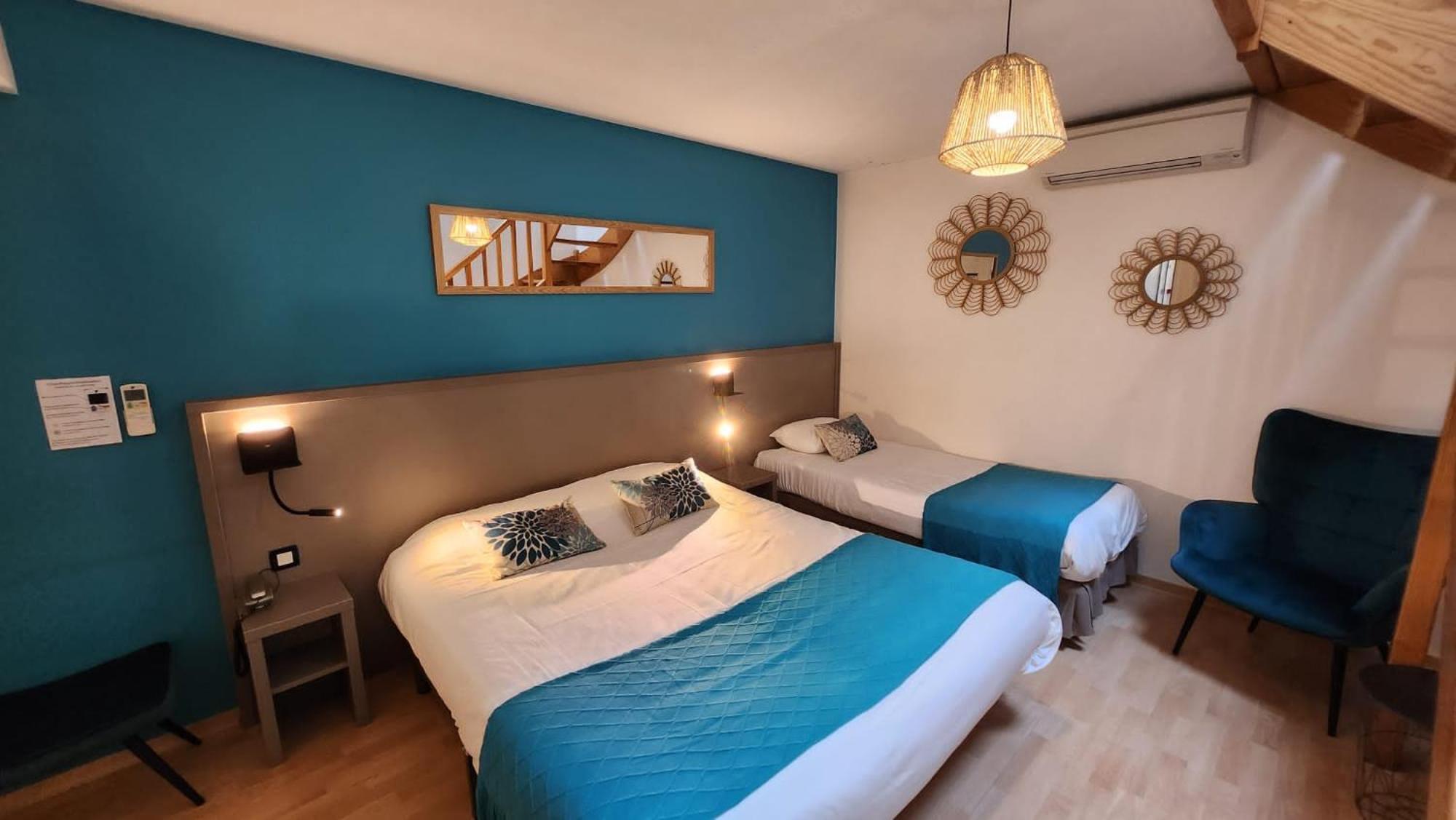 Cit'Hotel Le Cheval Blanc Cognac Centre Bagian luar foto