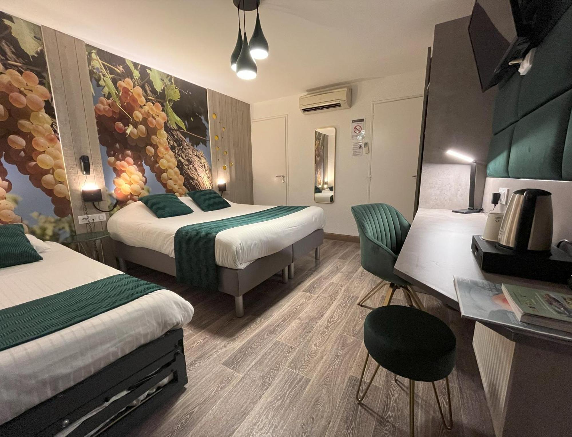 Cit'Hotel Le Cheval Blanc Cognac Centre Bagian luar foto